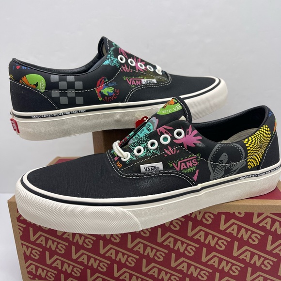 Vans • Men’s Era Sf
(V66) Black/Multi Sneakers 
VN0A3MUHW95 - Picture 7 of 16